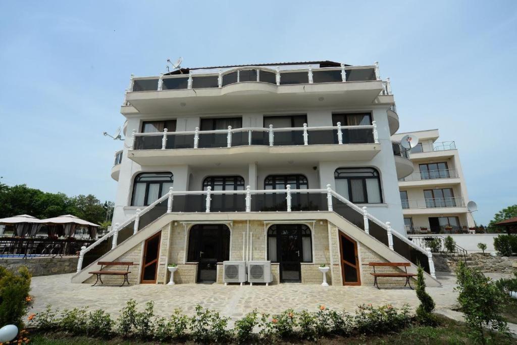 Къща За Гости Алла Beala Exterior foto
