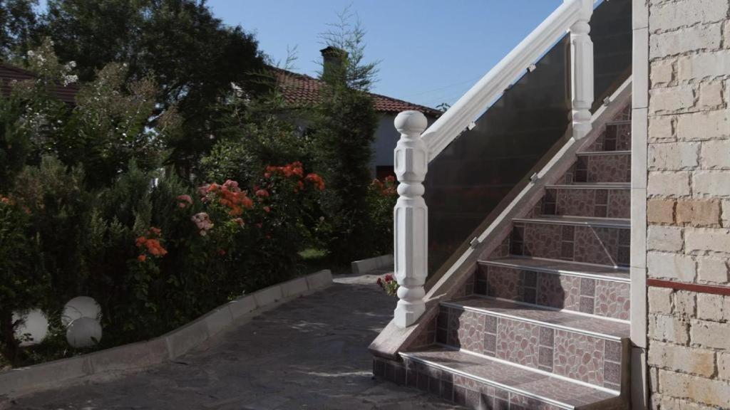 Къща За Гости Алла Beala Exterior foto